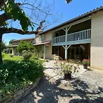 Le Des Ramiers Holiday home *